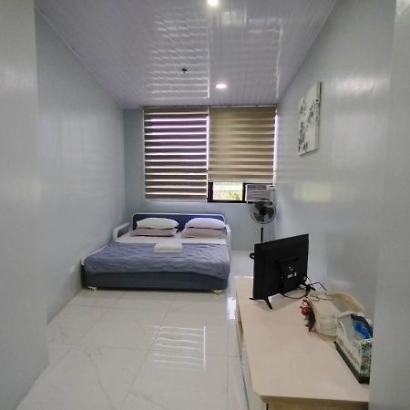 Quirino Hub Hotel Room With Netflix Davao Exterior photo